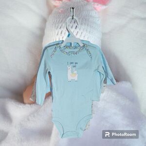 Carter's  3‎ Long Sleeve Onesies Size 6 M *NEW*
